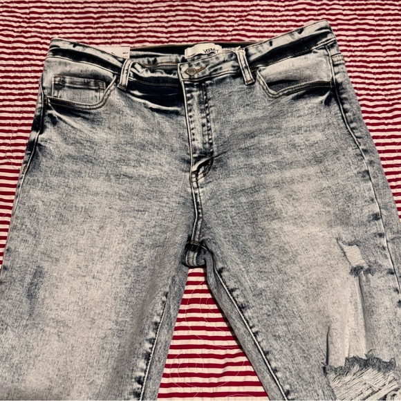 Vervet Bella High Rise Flare Cropped Jeans. Size 32 New! Absolutely stunning! - Picture 5 of 9